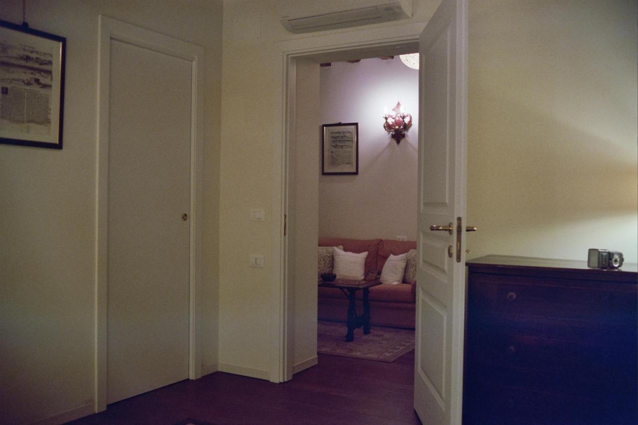 Al Pozzo Dei Scoacamini, 100 M From San Marco, Ground Floor Apartamento Venecia