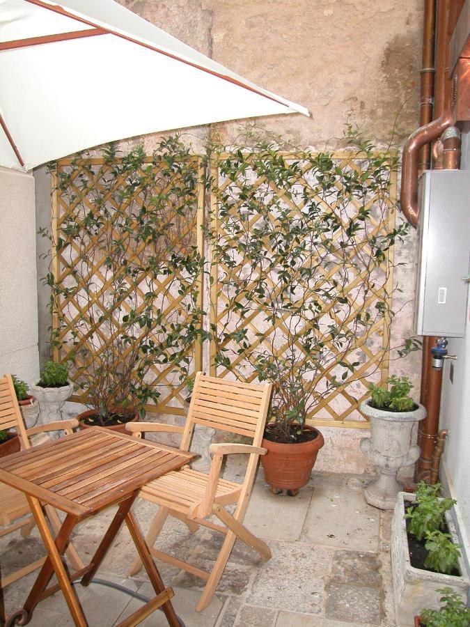 Apartamento Al Pozzo Dei Scoacamini, 100 M From San Marco, Ground Floor Venecia